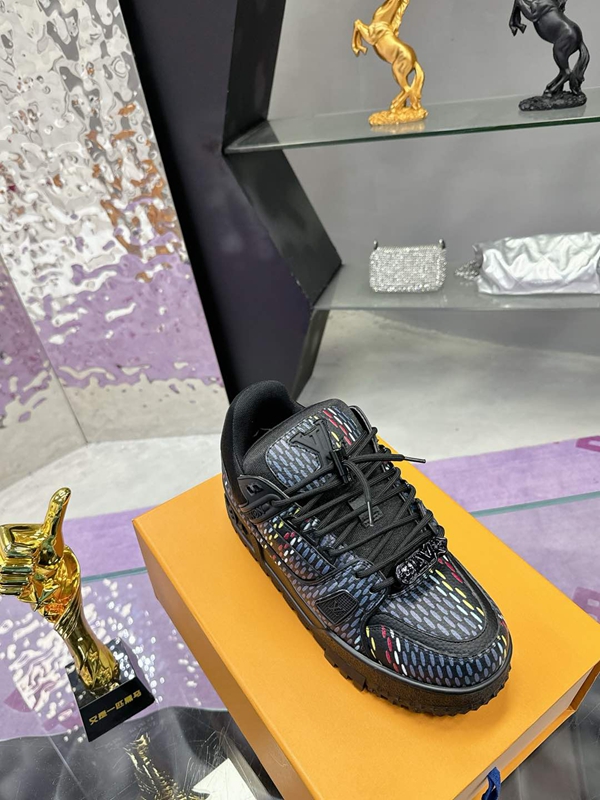 ルイヴィトン靴素材ディテール